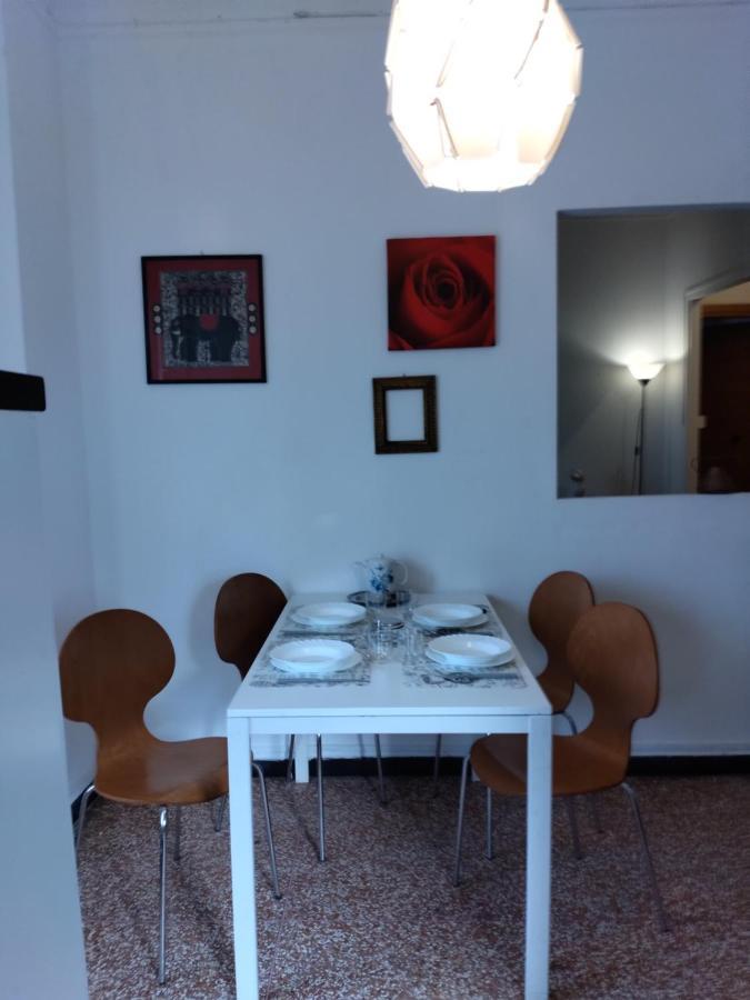 Trilocale Cecilia'S Studio Janov Exteriér fotografie